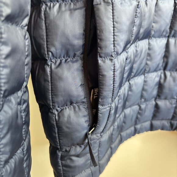 The North Face Men's Thermalball Insulated Jacket Size XXL/2X Summit Navy NWT - Picture 3 of 14